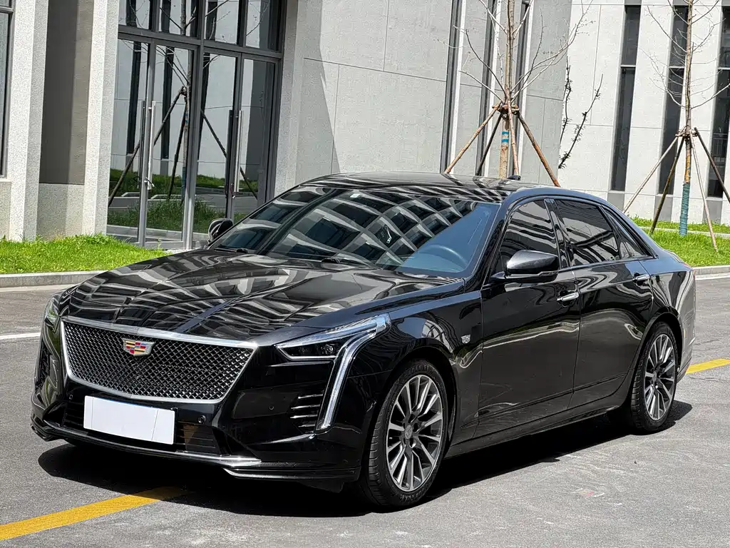 Cadillac CT6 2023 — фото 1