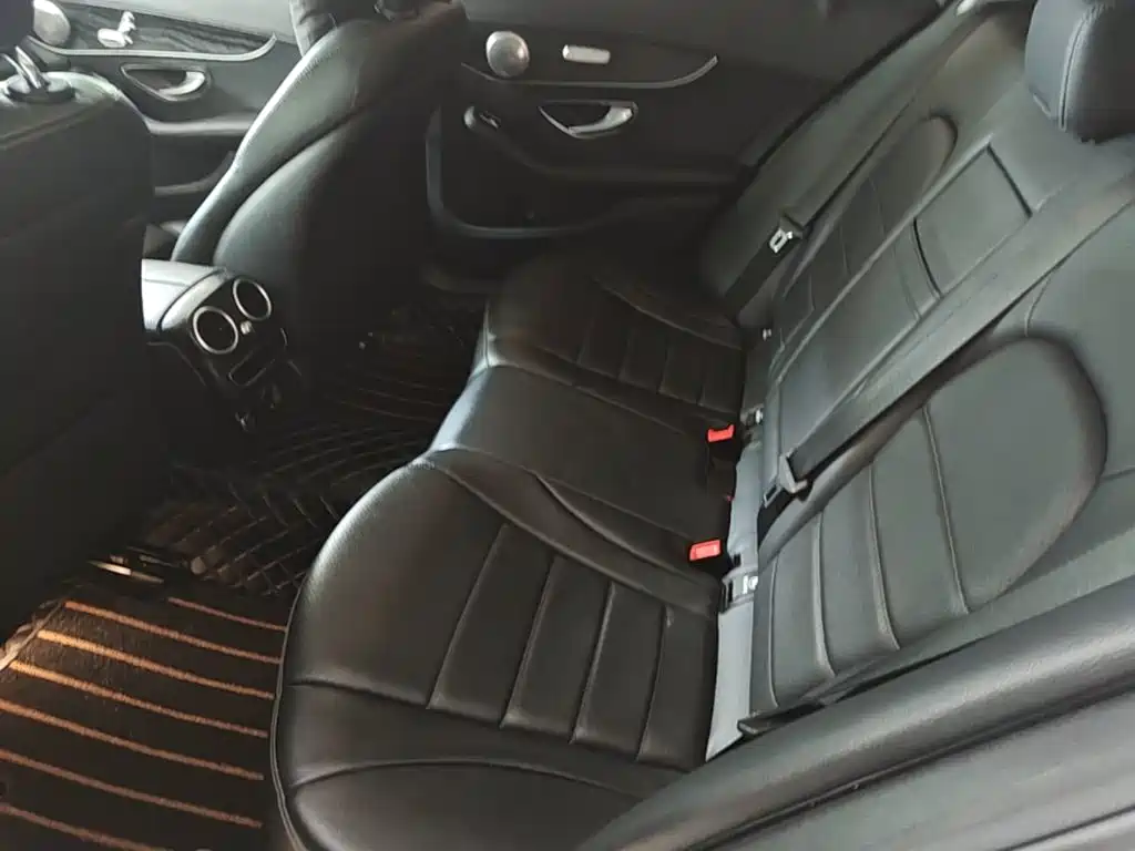 Mercedes-Benz C-Class 2020 — фото 17
