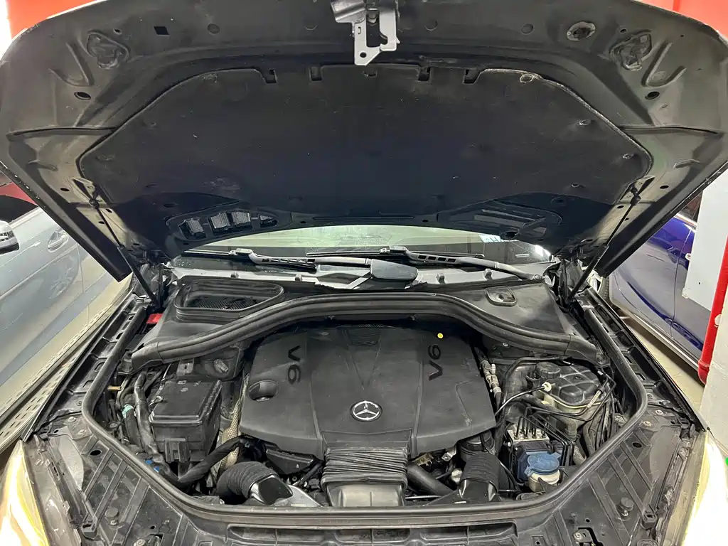 Mercedes-Benz M-Class 2014 — фото 12
