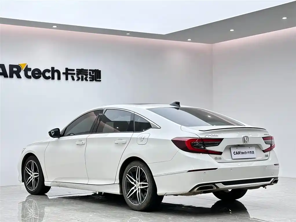 Honda Accord 2022 — фото 3