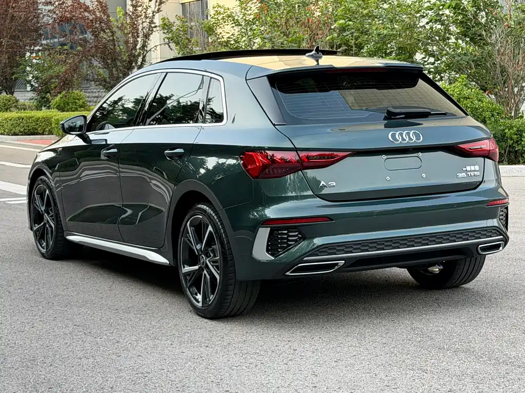 Audi A3 2023 — фото 16