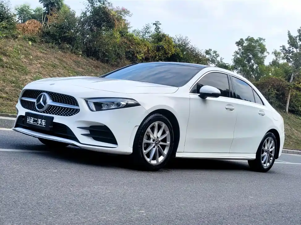 Mercedes-Benz A-Class 2021 — фото 1
