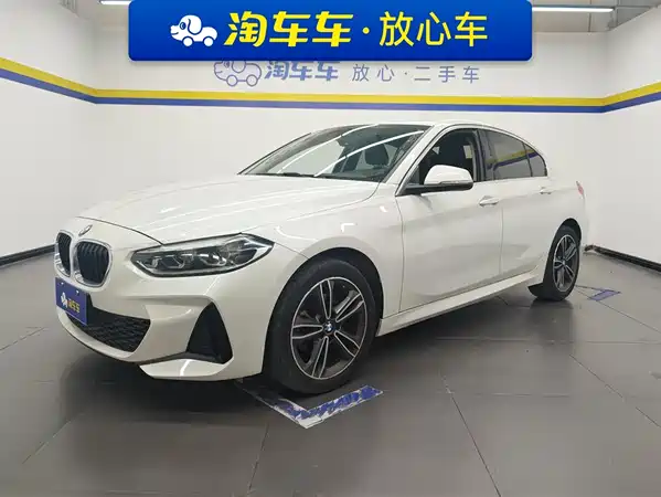 BMW 1 Series 2021