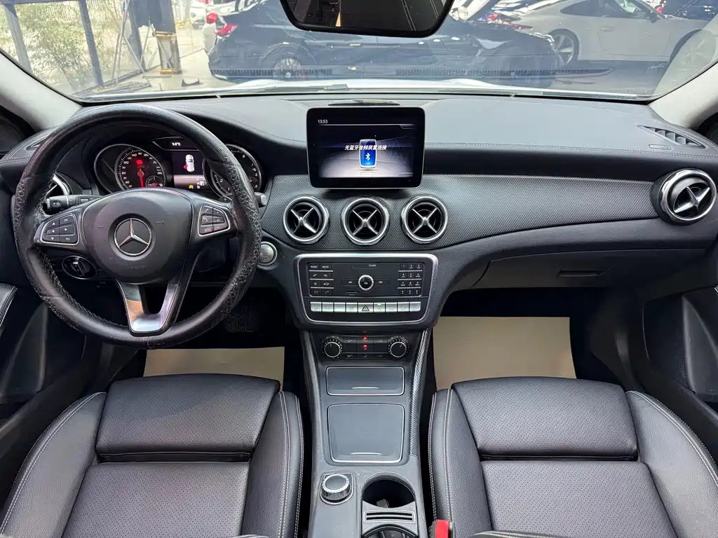 Mercedes-Benz GLA 2019 — фото 10