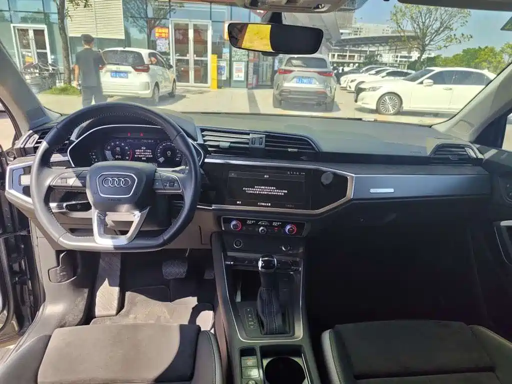 Audi Q3 2022
