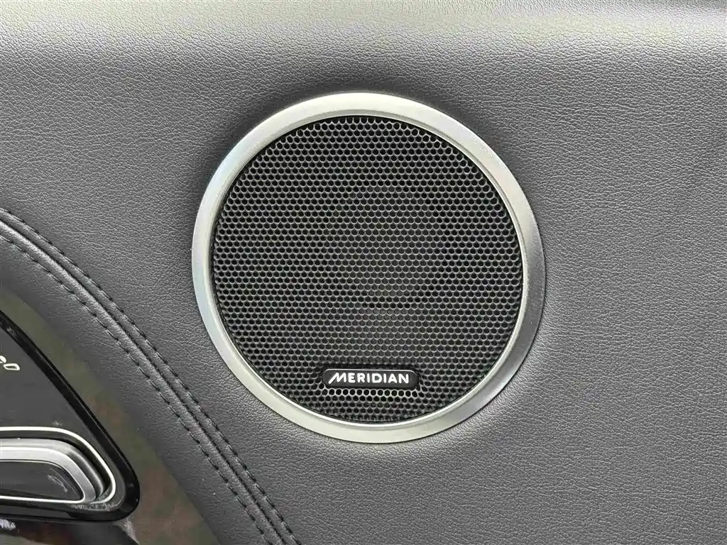 Land Rover Range Rover 2021 — фото 20