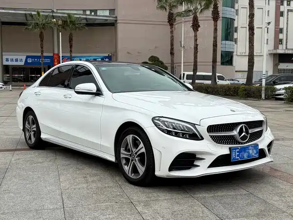 Mercedes-Benz C-Class 2020