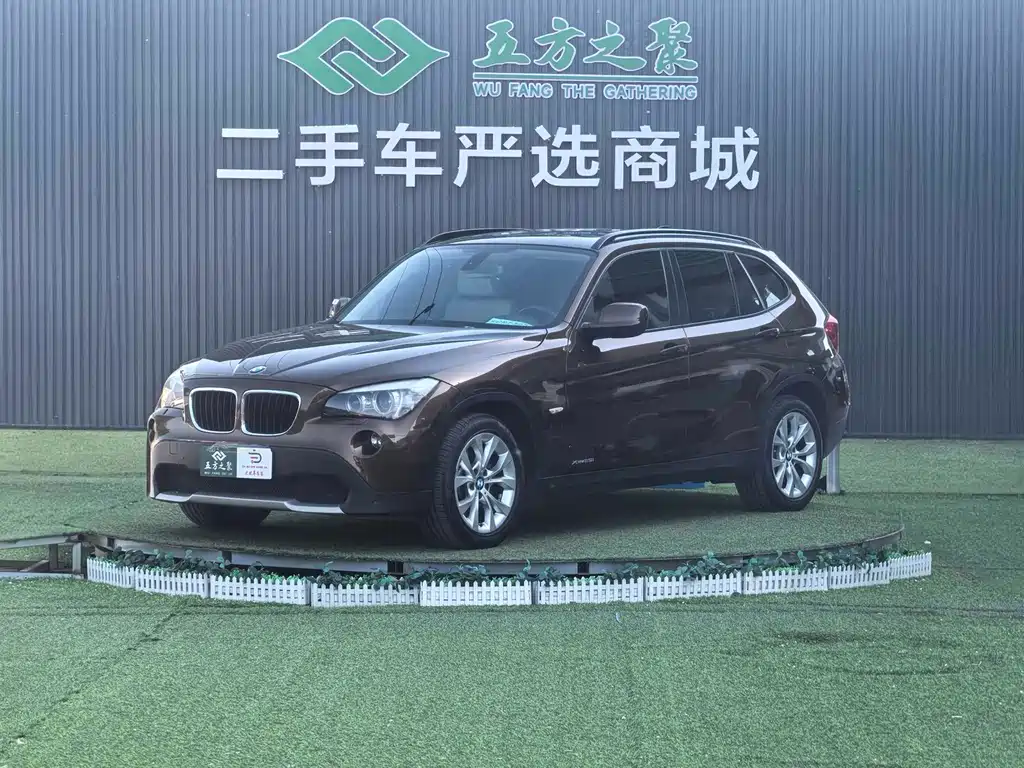 BMW X1 2011