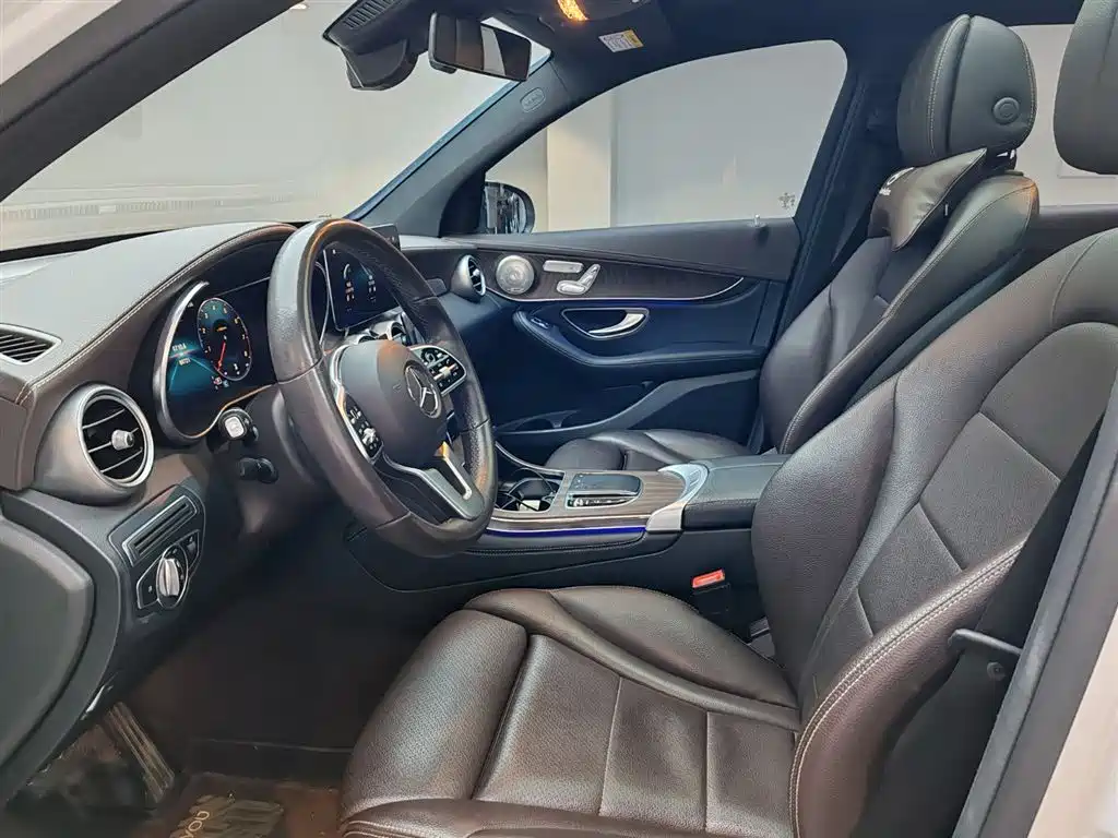 Mercedes-Benz GLC 2020 — фото 13