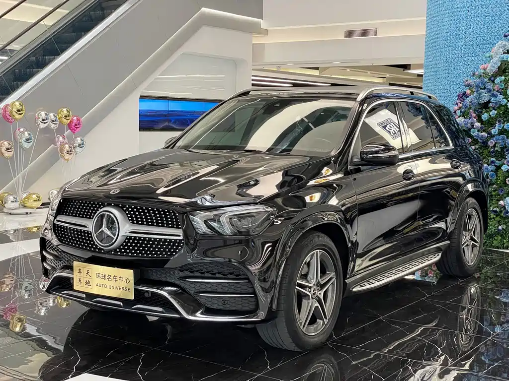 Mercedes-Benz GLE 2021 — фото 1