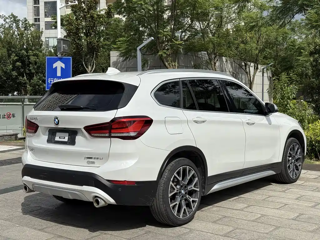 BMW X1 2020 — фото 5