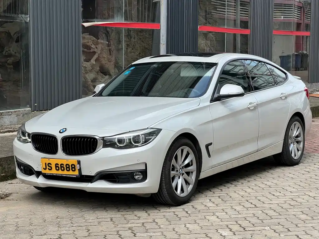 BMW 3 Series GT 2019