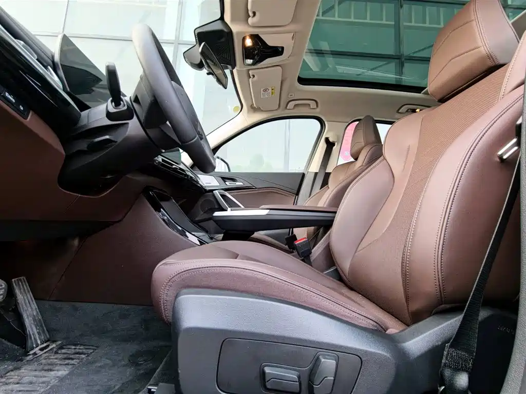 BMW X1 2025 — фото 11