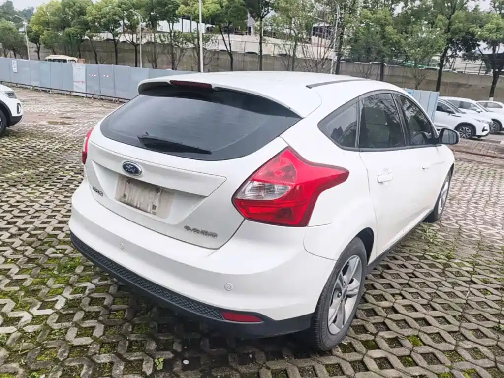 Ford Focus 2015