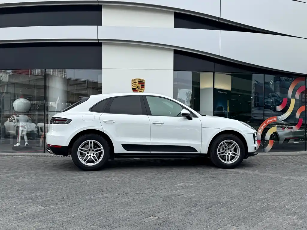 Porsche Macan 2021 — фото 4