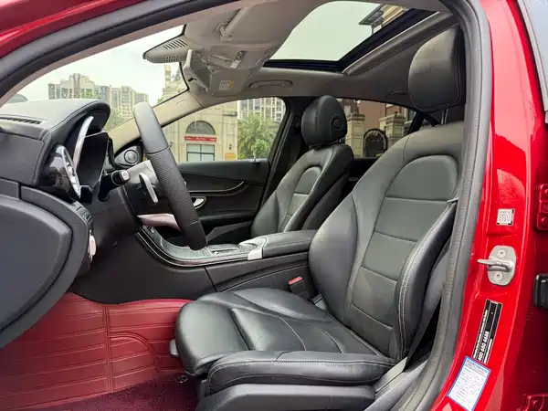 Mercedes-Benz C-Class 2020