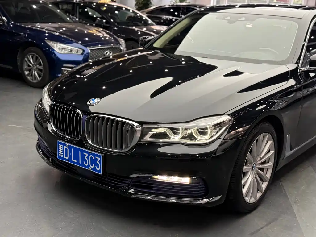 BMW 7 Series 2016 — фото 3