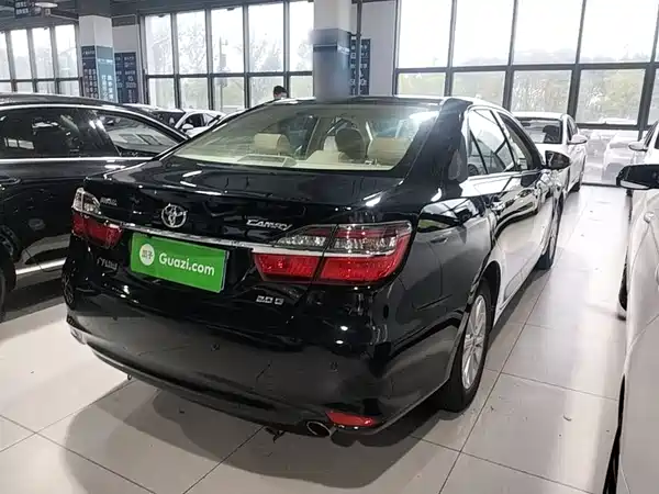 Toyota Camry 2016