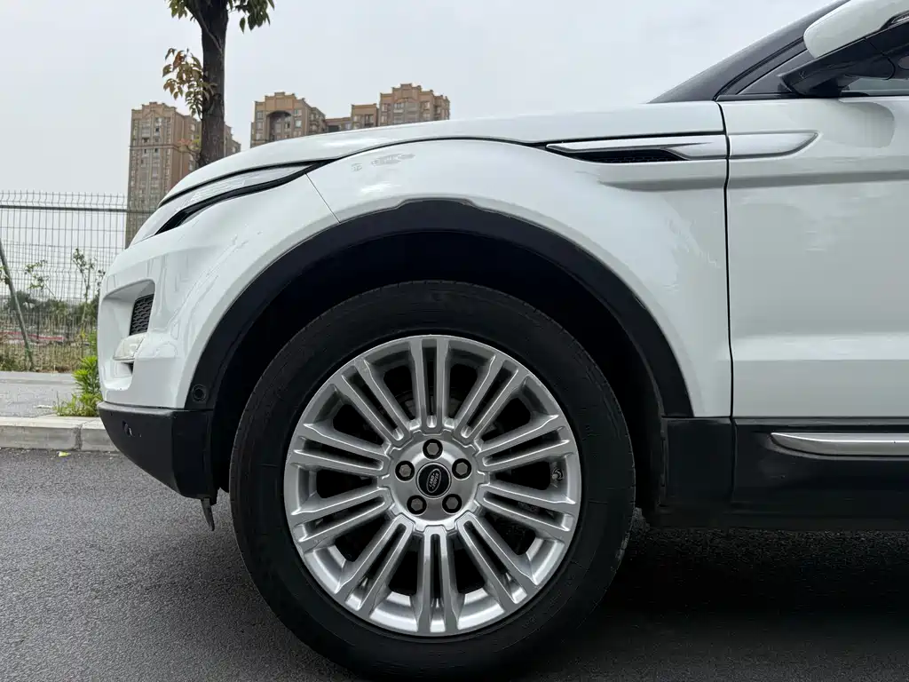 Land Rover Evoque 2013 — фото 4