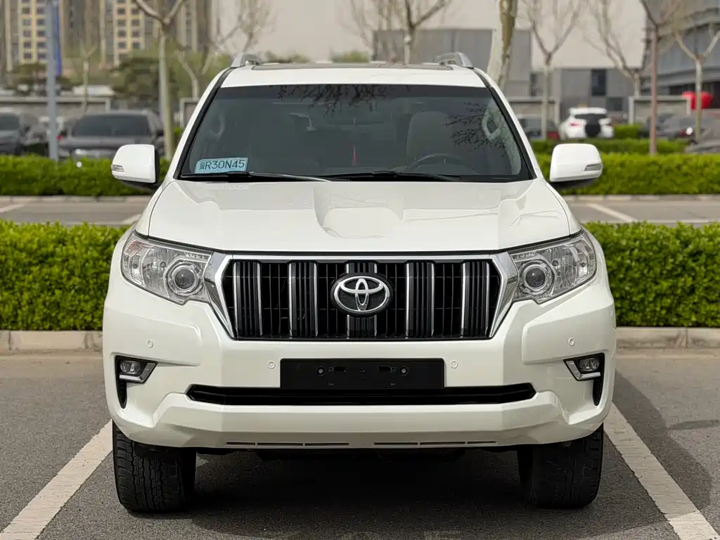Toyota Prado 2020 — фото 2