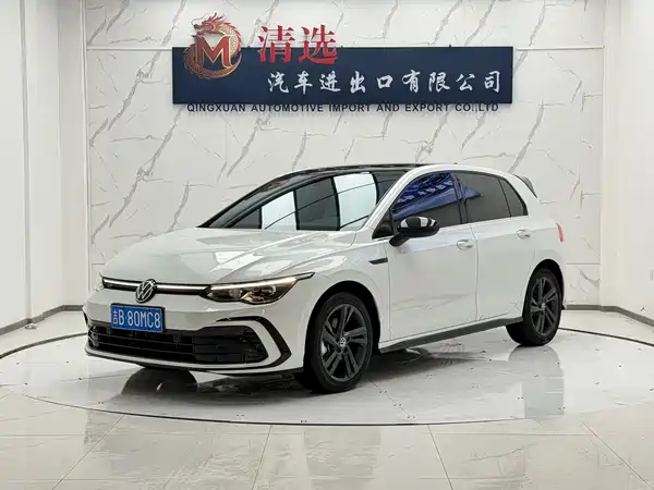 Volkswagen Golf 2023