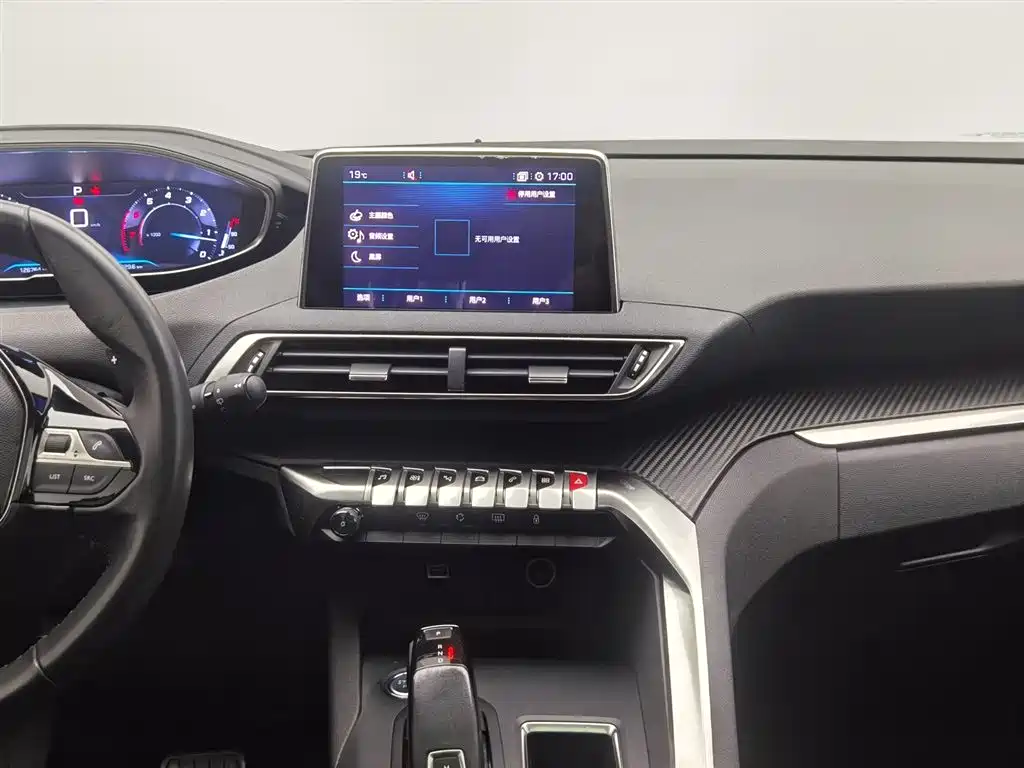 Peugeot 4008 2018 — фото 12