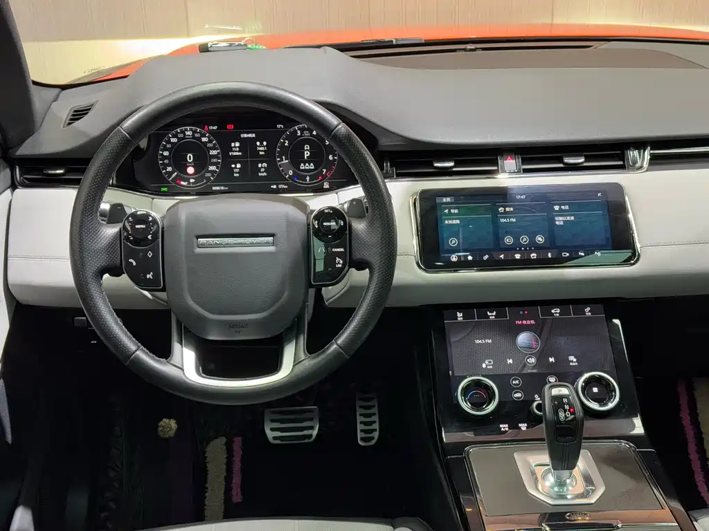 Land Rover Evoque 2020 — фото 23