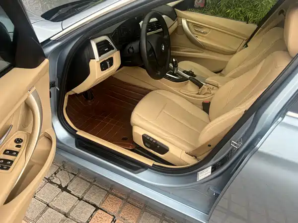 BMW 3 Series 2015