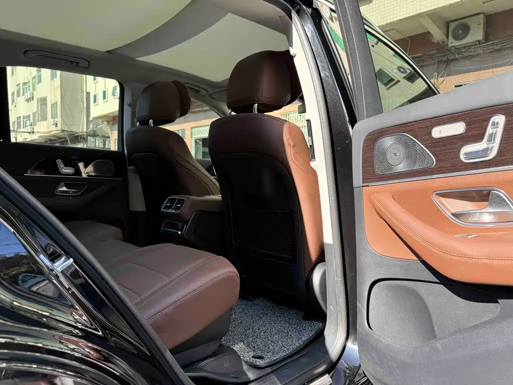 Mercedes-Benz GLE 2025 — фото 13