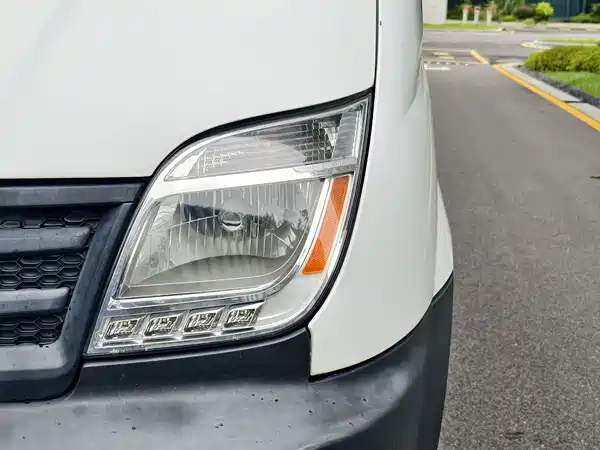 Maxus V80 2017
