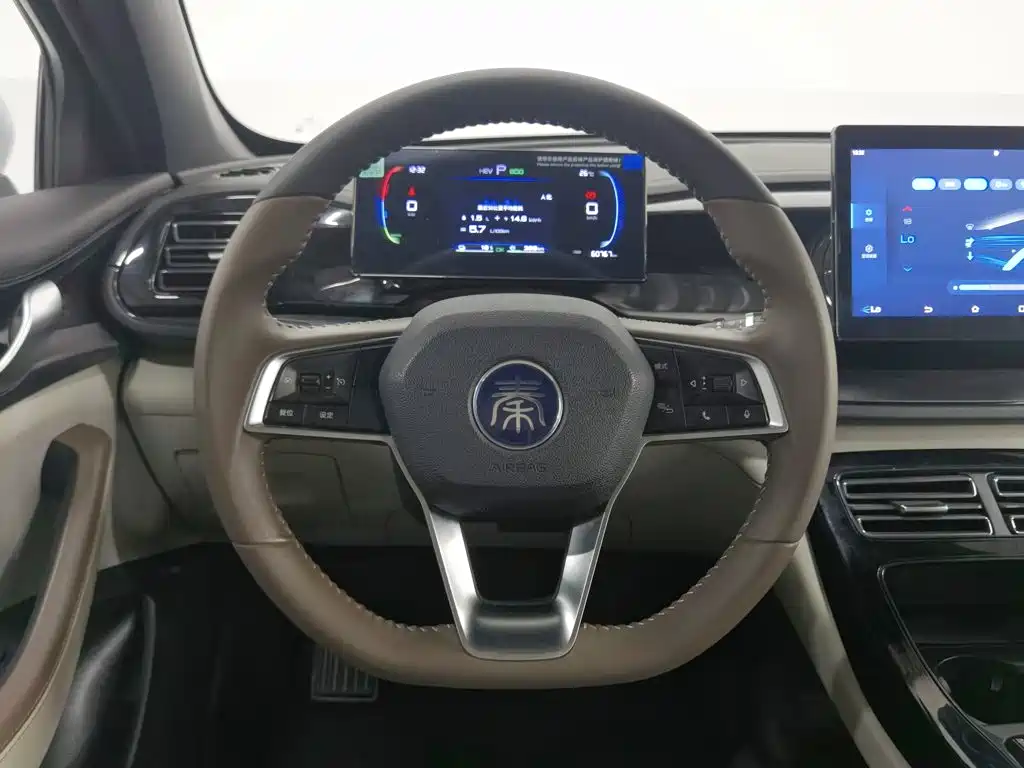 BYD Qin PLUS 2023 — фото 11