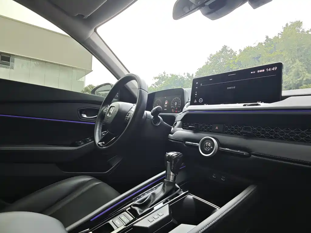 Honda Accord 2023 — фото 15