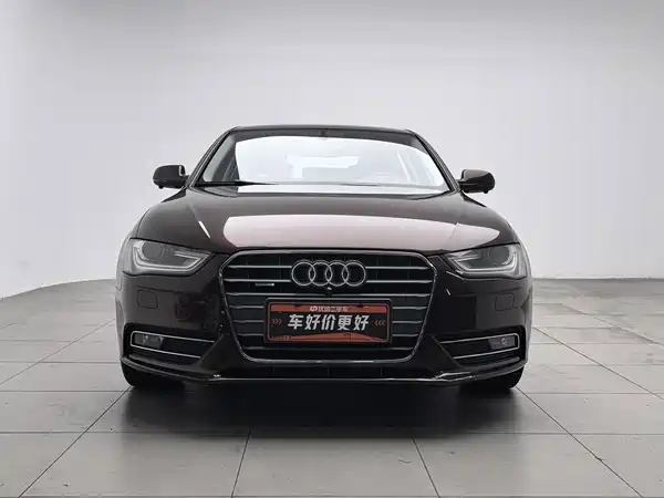 Audi A4L 2015
