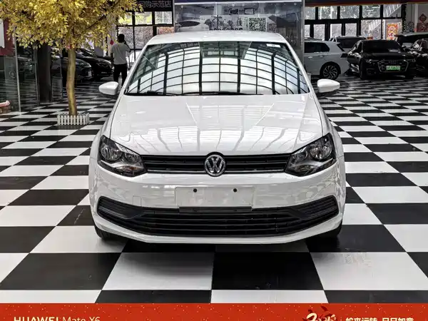 Volkswagen Polo 2016