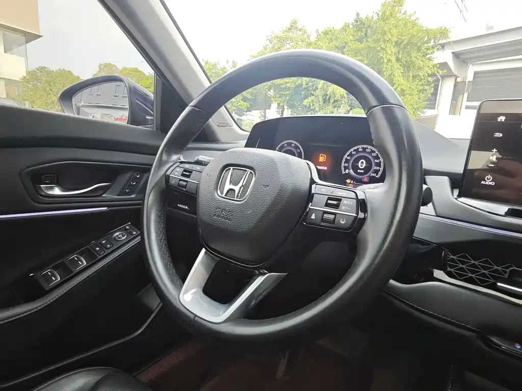 Honda Accord New Energy 2024 — фото 15