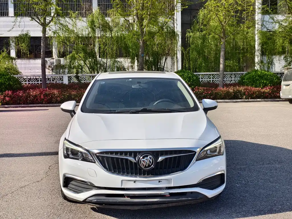 Buick Verano 2017 — фото 2
