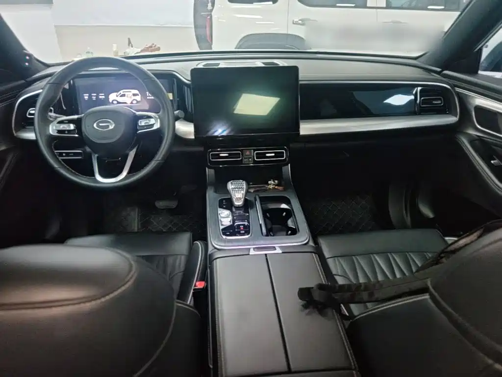 GAC Motor Trumpchi GS8 2023 — фото 10
