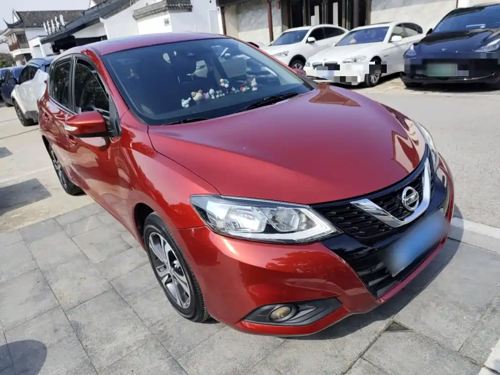 Nissan Tiida 2020 — фото 22