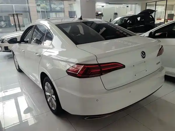 Volkswagen Bora 2021