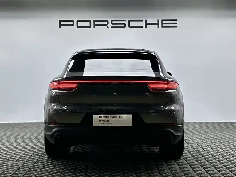 Porsche Cayenne 2022 — фото 5