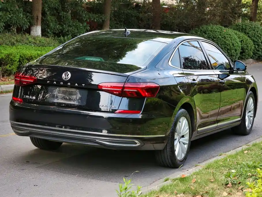 Volkswagen Passat 2020 — фото 7