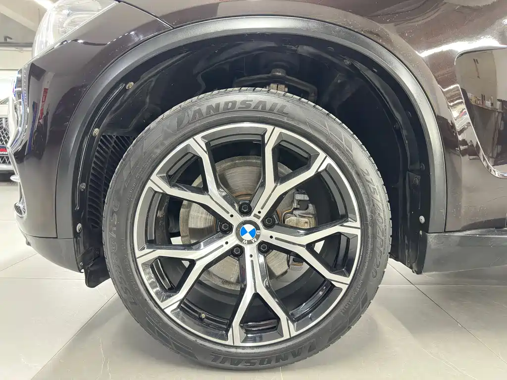 BMW X5 2016 — фото 27