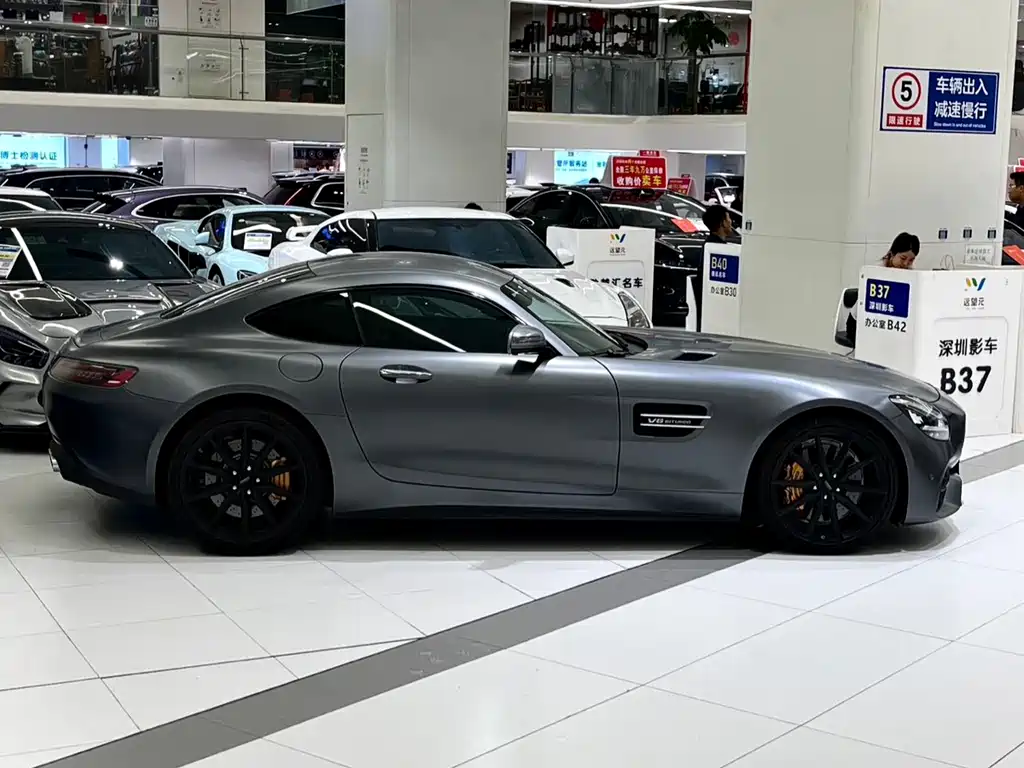 Mercedes-Benz AMG GT 2022 — фото 12