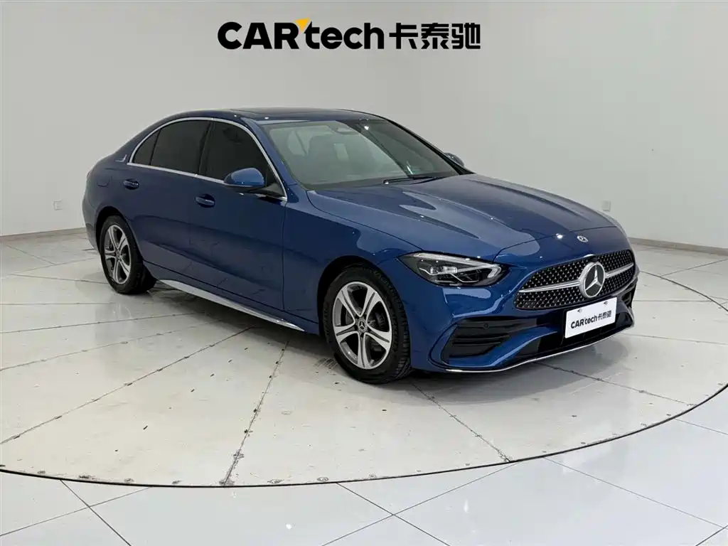 Mercedes-Benz C-Class 2022 — фото 4