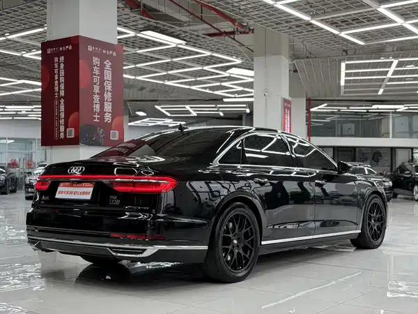Audi A8 2019