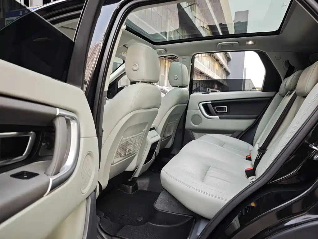 Land Rover Discovery Sport 2015 — фото 7