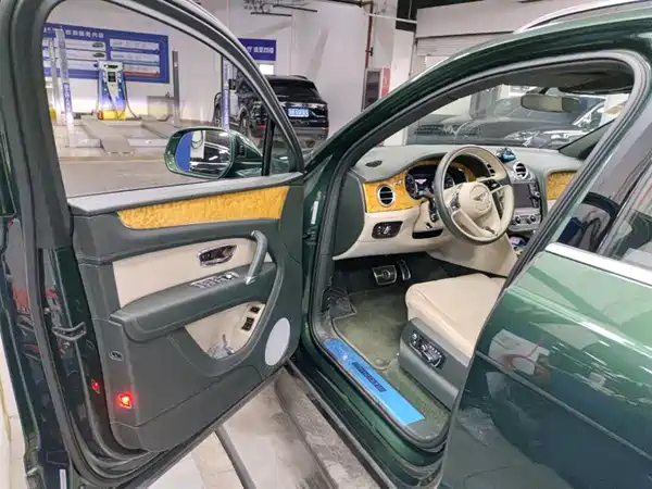 Bentley Bentayga 2018
