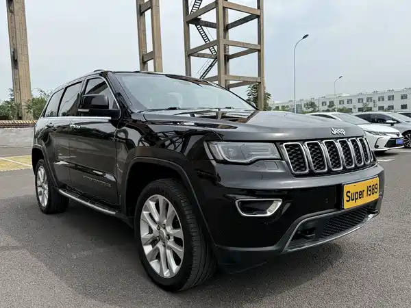 Jeep Grand Cherokee 2017