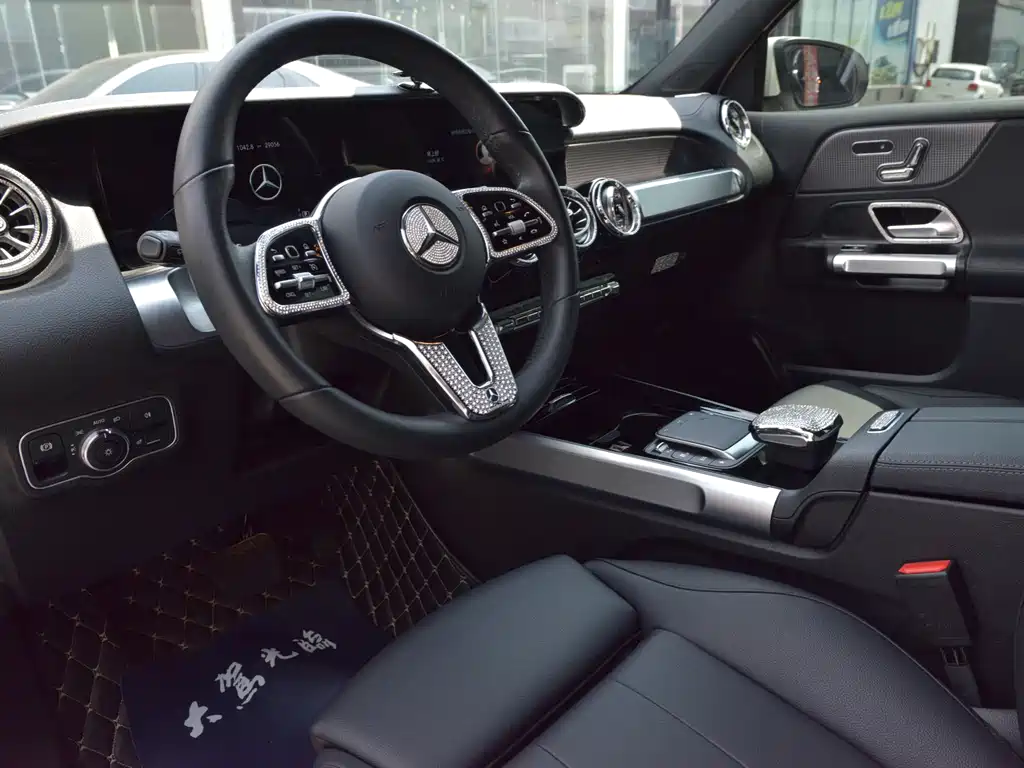 Mercedes-Benz GLB 2022 — фото 4