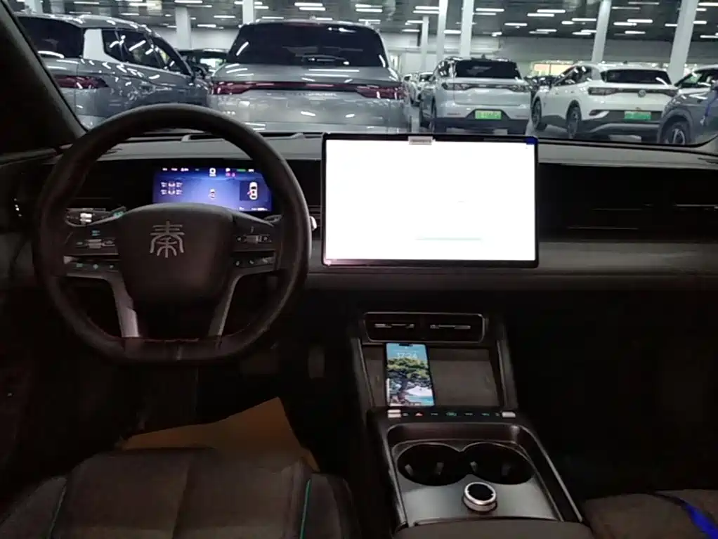 BYD Qin L 2025 — фото 10